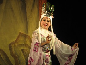 NSƯT THANH SỬ- HƯƠNG SẮC HOA TUỒNG