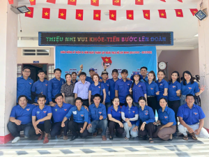 Chi đoàn Nhà hát Nghệ thuật truyền thống tỉnh tham gia  Chương trình “Nâng bước đến trường, hướng về hải đảo” năm 2026